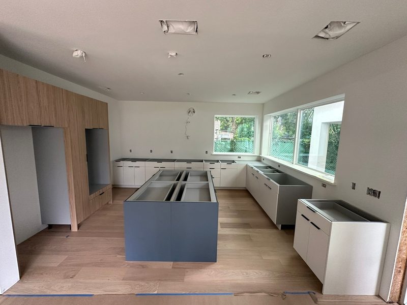 Contemporary Kitchen with Custom Island Cabinetry