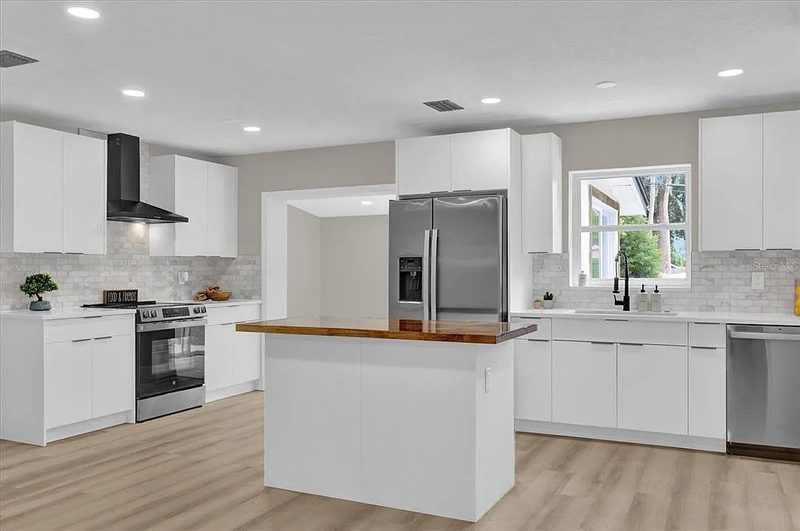 Contemporary Kitchen with Custom Island Cabinetry
