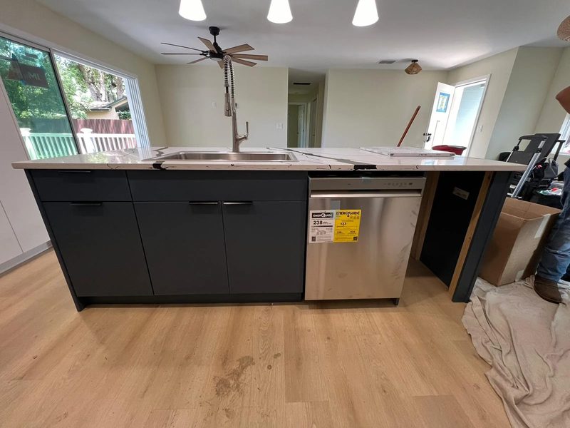 Contemporary Kitchen with Custom Island Cabinetry
